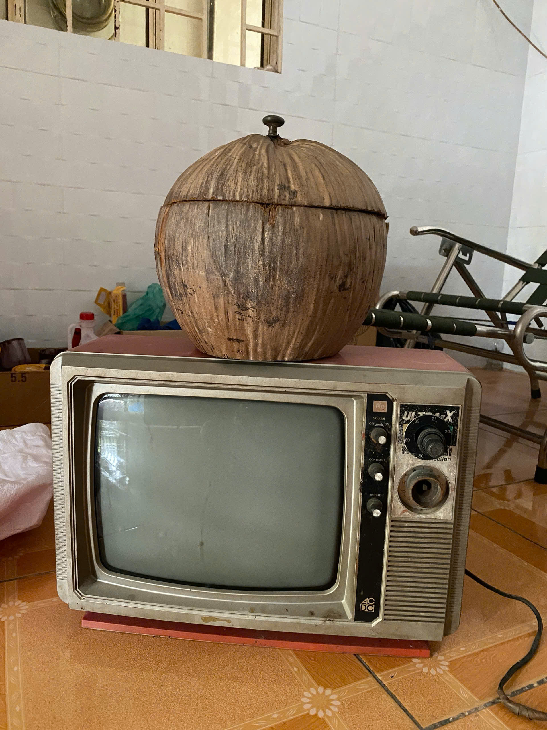 Đồ trang trí theo phong cách thời bao cấp